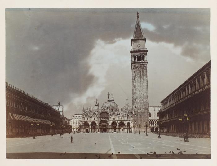 Venedig. - P. Ducale e Prigioni / Piazza S. M. (2) / Canale Grande (2) / Piazetta (3) / Molo dal Ponte della Paglia / C. Salute e Dogana. 10 Ansichten, 1880/90er Jahre.