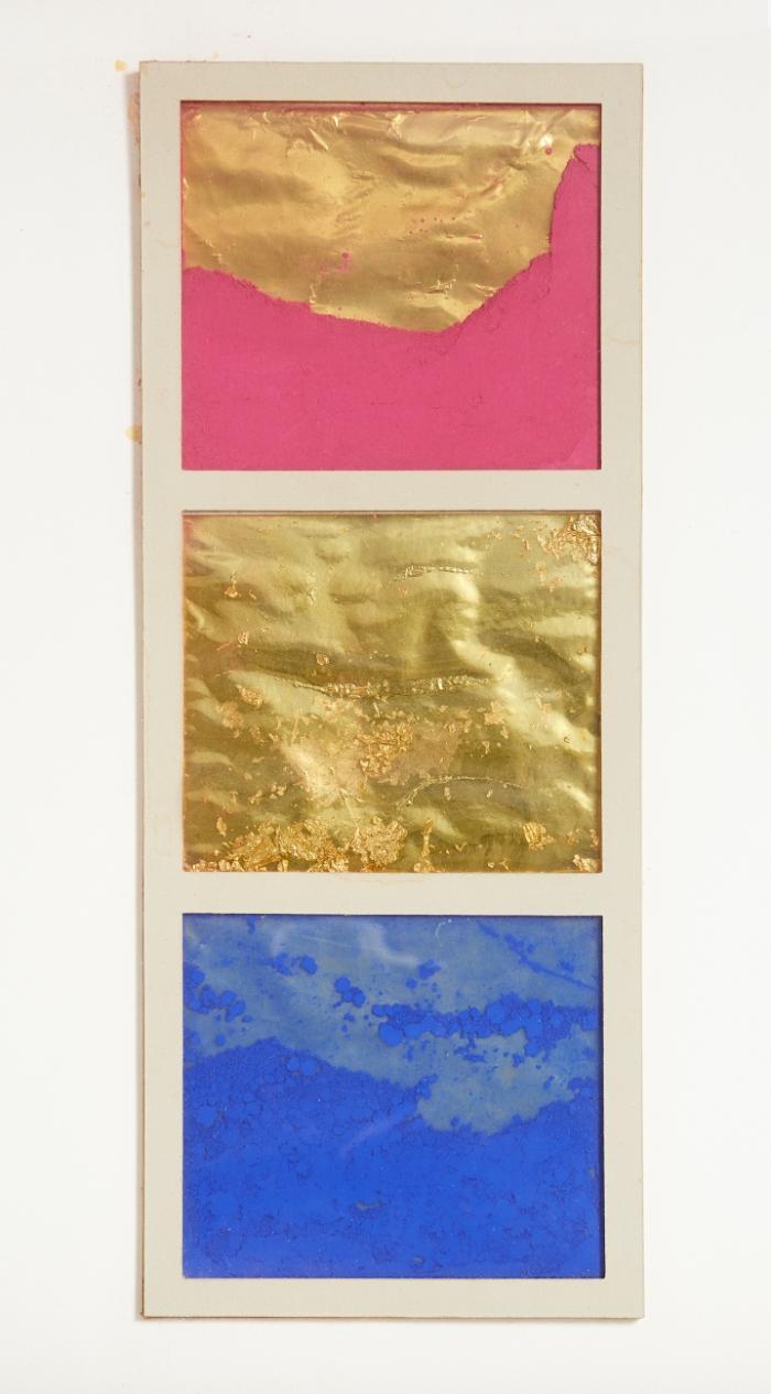 HOFHAUS PRESSE, HANS MÖLLER (HRSG.) 

OHNE TITEL (AUS: EDITION ORIGINAL I
Aus dem Portfolio, das in einer Gesamtauflage von 130 Ex. bei Hans Möller, Hofhauspresse Düsseldorf, etwa 1964, zwei Jahre nach dem Tod von Yves Klein, entstanden ist. Die Mappe enthielt u.a. auch Beiträge von Lucio Fontana, Oskar Holweck, Heinz Mack und Jesus Rafael Soto.