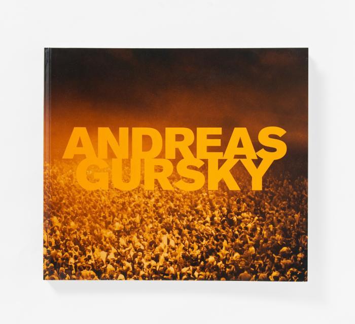 SYRING, MARIE LUISE: Andreas Gursky. Fotografien 1984 bis heute. Ausst.-Kat. zur Ausstellung in der Düsseldorfer Kunsthalle 1998.