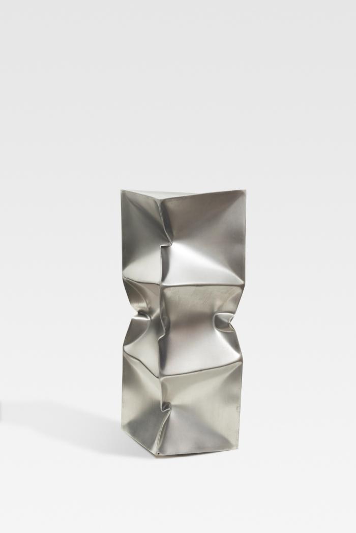 IMPLODED COLUMN 040302/20