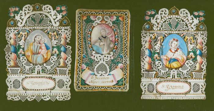 Andachtsgraphik. - St. Joseph. S: Josephus, mit dem Christuskind und Palmzweig  /  St. Johannes Nepomuk. S: Joannes Nepomucenus, mit Kruzifix / St. Johanna. S. Joanna, in Hermelin mit Palmzweig und Kruzifix, jeweils von reichen floralen Ornamenten umgeben.