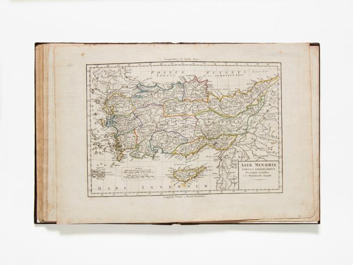Atlas de la géographie ancienne et moderne, adopté par le conseil royal de l'Instruction publique.