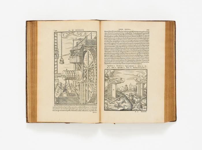 De re metallica libri XII. Qvibvs officia, instrvmenta, machinae, ac omnia denique ad metallicam spectantia ... Eivsdem De animantibvs svbterraneis liber ...