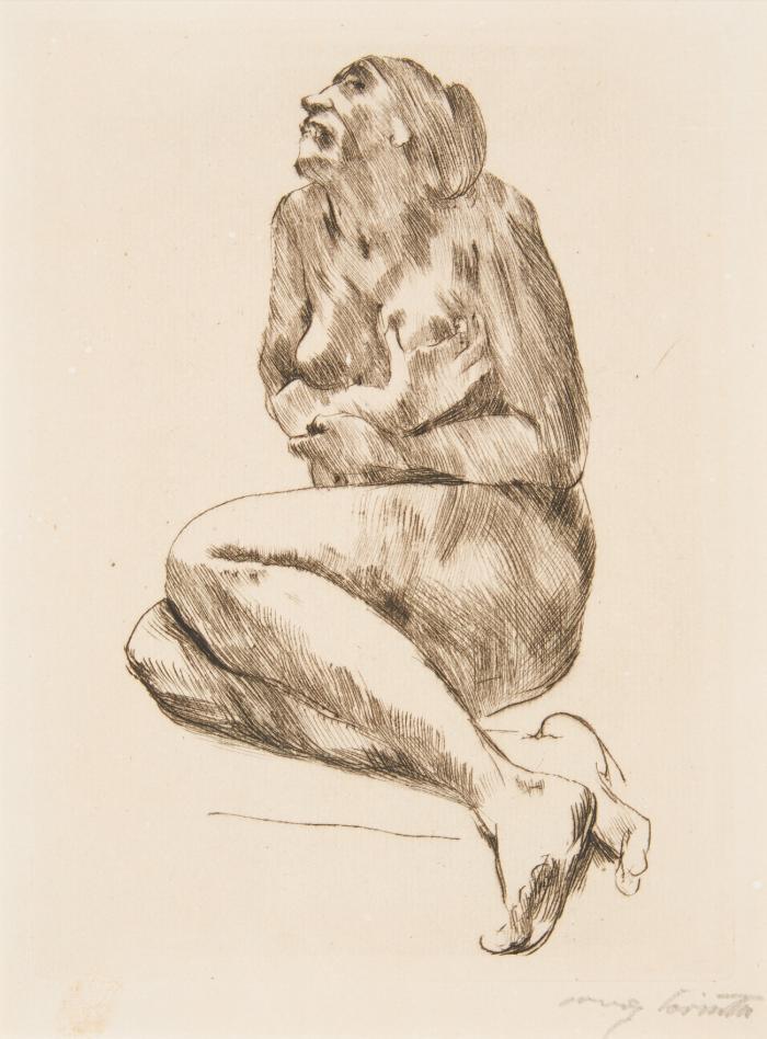 KAUERNDER WEIBLICHER AKT