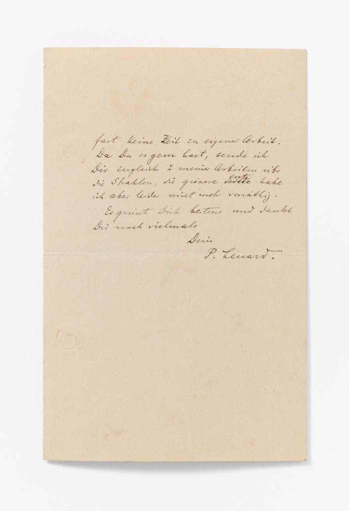 P. Lenard. E. Brief m. U.; Aachen 12.III.1896. 3 Seiten in Oktav / 2 e. Postkarten, Heidelbg. 1922 u. 1923, 1 e. Billett.
