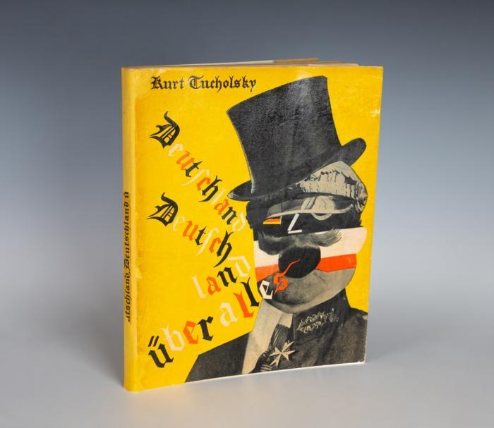 Deutschland, Deutschland über alles. Ein Bilderbuch. Montiert von John Heartfield. 1.-20. Tsd.