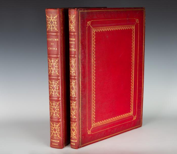 The costume of China,  illustrated by sixty engravings: with explanations in English and French. (Titel u. Text in Engl. u. Französ.)