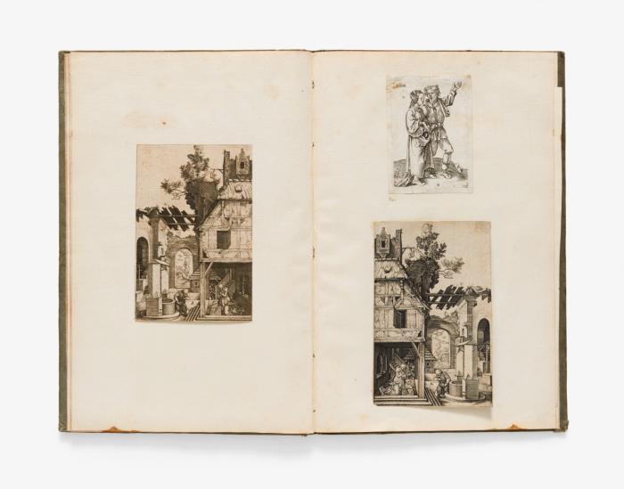 Sammelband mit dem Kupferstich Philipp Melanchthon von Dürer und 31 Blatt montierten Kopien nach Dürer in Kupferstich. Teils gleichseitig und teils gegenseitig, davon 2 Kopien nach Holzschnitten und 2 doppelt vorhanden; u.a. von H. Wierix, A. van Waesberge, W. de Haen, M. Probst und M. Raimondi.
