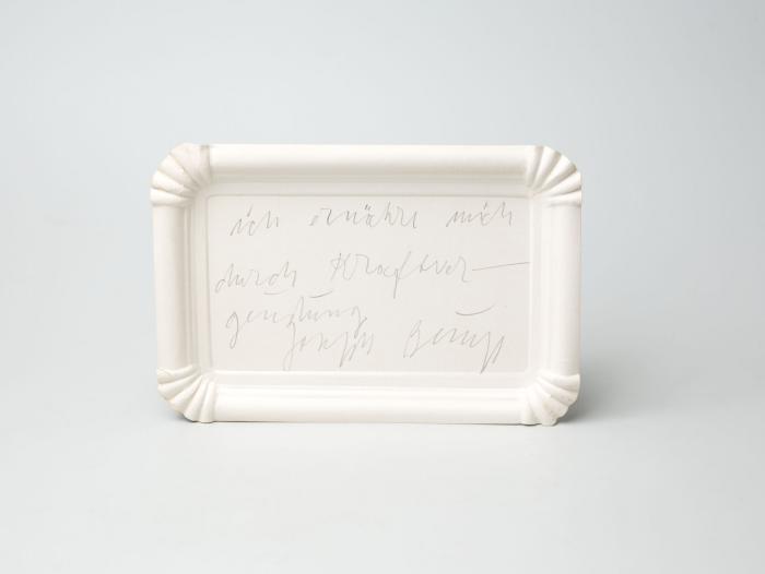 ICH ERNÄHRE MICH DURCH KRAFTVERGEUDUNG