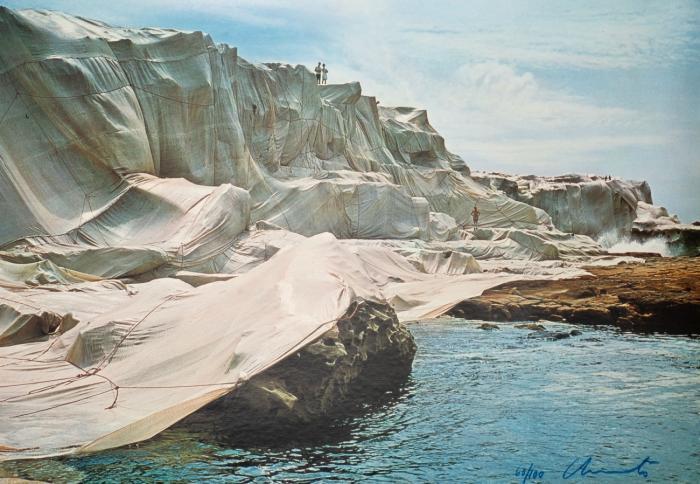 WRAPPED COAST, ONE MILLION SQUARE FEET, LITTLE BAY, SYDNEY, AUSTRALIA