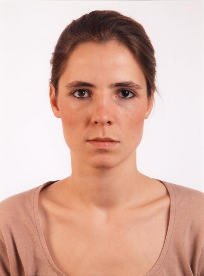 PORTRÄT ANNE GIESE.