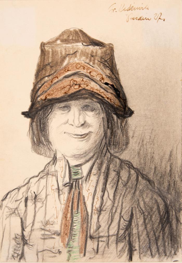 Frau mit Hut