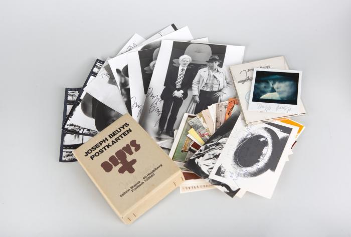 OHNE TITEL (SAMMLUNG FOTOS UND POSTKARTEN)