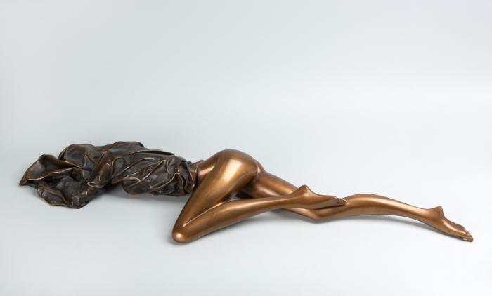 VENERE SDRAIATA (LIEGENDE)
