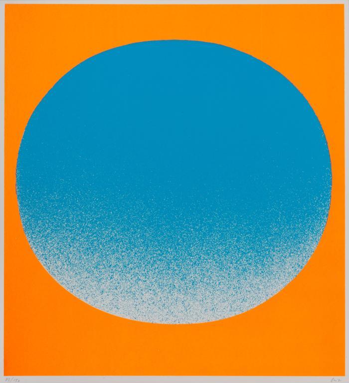 Blauer Kreis auf leuchtrot-orange