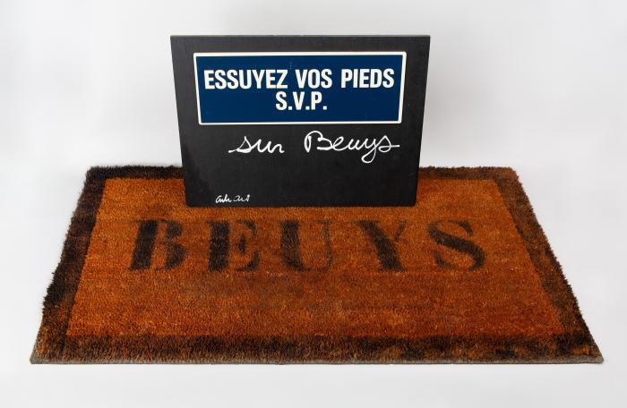 Essuyez vos pieds sur Beuys