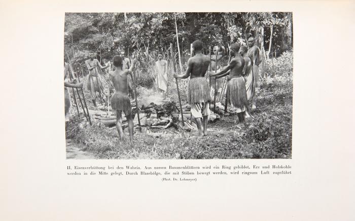 Schultz-Ewerth, Erich und Leonhard Adam (Hrsg.): Das Eingeborenenrecht. Sitten und Gewohnheitsrechte der Eingeborenen der ehemaligen deutschen Kolonien in Afrika und in der Südsee. 2 Bde.