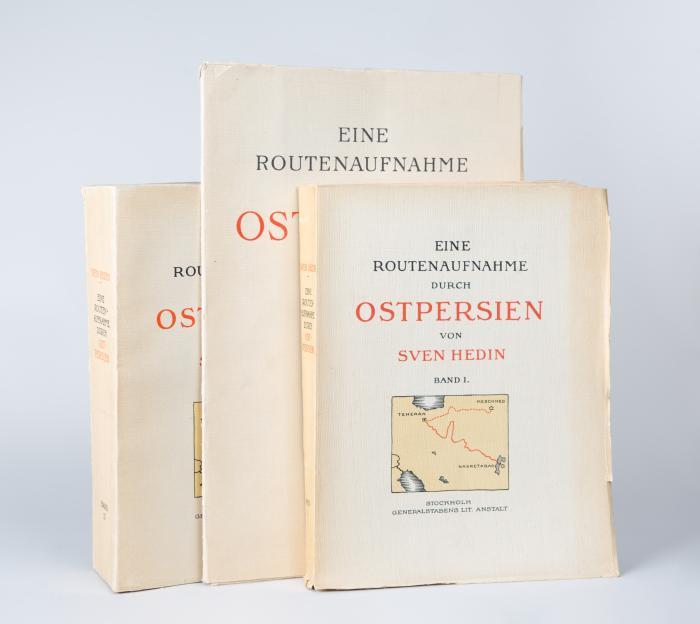 Hedin, Sven: Eine Routenaufnahme durch Ostpersien. 2 Textbände und eine Tafelmappe in 3.