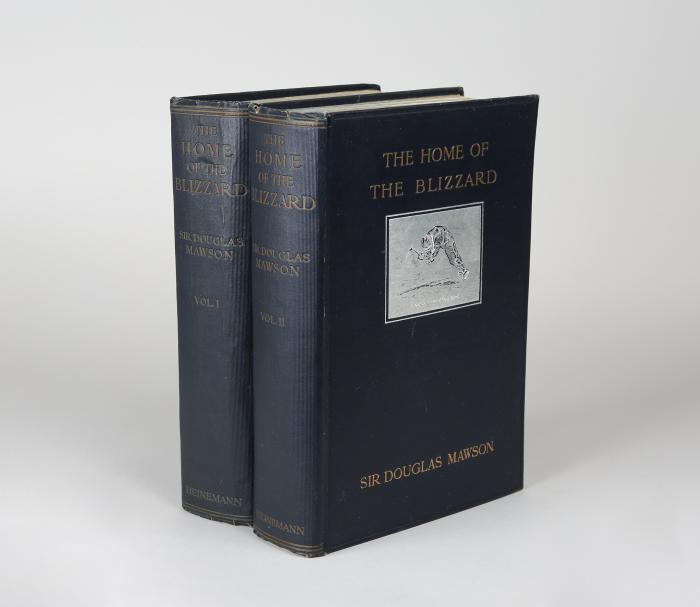 The Home of the Blizzard being the story of the Australasian Antarctic expedition, 1911-1914. 2 Bde.