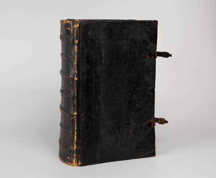 Kirchen-Postilla. Das ist: Auslegung der Episteln und Evangelien, an Sontagen und fürnemsten Festen, durchs gantze Jar. Sampt iren Registern, welche auffs new ubersehen und mit Fleis gebessert sind. 4 Tle. in 1 Bd.